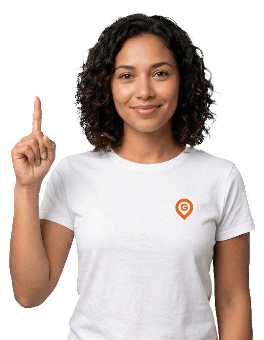 Mitarbeiterin von Greven Medien zeigt nach oben