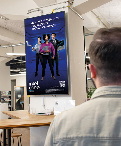 Darstellung eines DOOH-Screens in einem Café